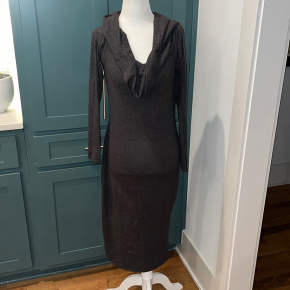NWT Chelsea28 Off The Shoulder Long Sleeve Midi Dress Grey Dark Charcoal Heather - Picture 3 of 8